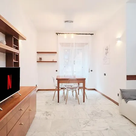 New San Giovanni - Re Di - 2bdr - Lux Aeterna Apartment Rome